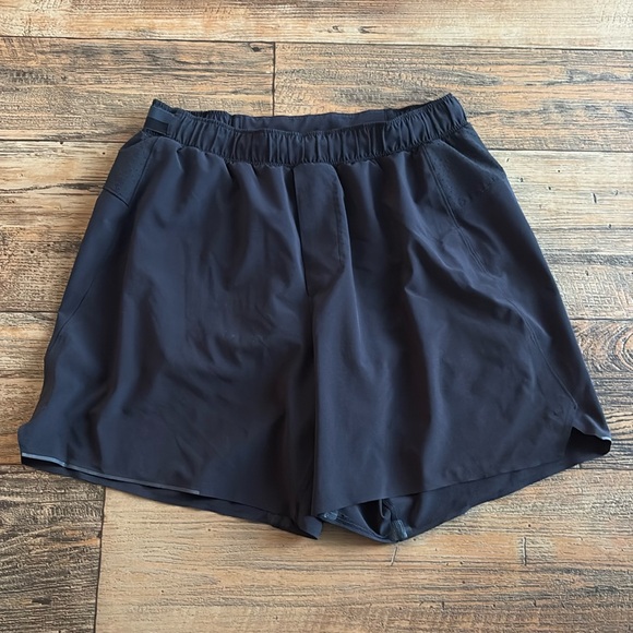 lululemon athletica Other - Lululemon Surge Short *6" Updated - Black size M